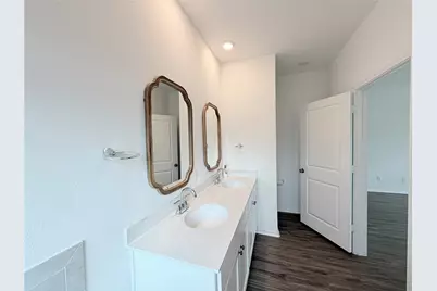 928 Legends Lane, Georgetown, TX 78628 - Photo 23