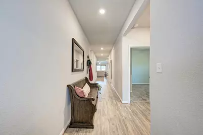 405 Windy Reed Rd, Hutto, TX 78634 - Photo 3