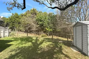 11705 Cherokee St, Austin, TX 78753 - Photo 15