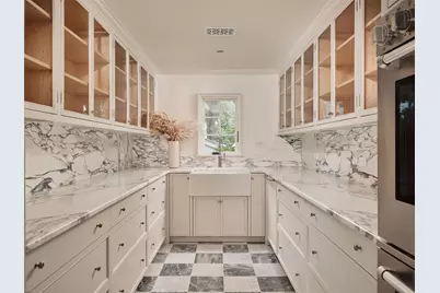 1012 Gaston Avenue, Austin, TX 78703 - Photo 15