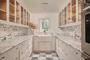 1012 Gaston Ave, Austin, TX 78703 - Photo 15