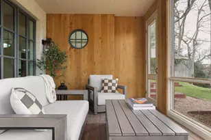 1012 Gaston Ave, Austin, TX 78703 - Photo 17