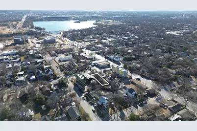 2806 E 3rd Street, Austin, TX 78702 - Photo 11