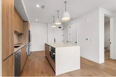 84 East Avenue #1202, Austin, TX 78701 - Photo 5