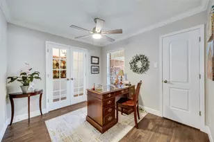 10103 Oak Hollow Cir, Austin, TX 78758 - Photo 25