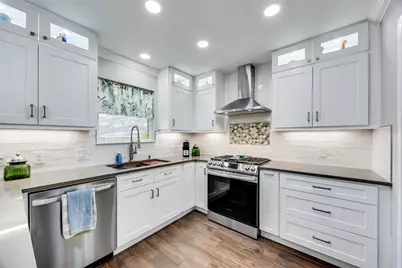 10103 Oak Hollow Circle, Austin, TX 78758 - Photo 17