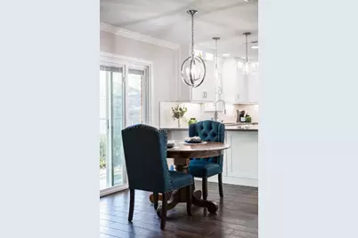 10103 Oak Hollow Circle, Austin, TX 78758 - Photo 9