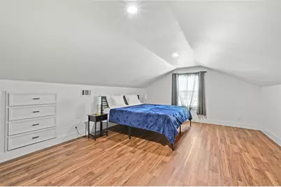 811/ 813 S Commerce Street, Lockhart, TX 78644 - Photo 21