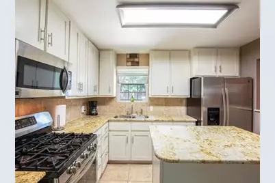 1124 Tillery Street, Austin, TX 78702 - Photo 17