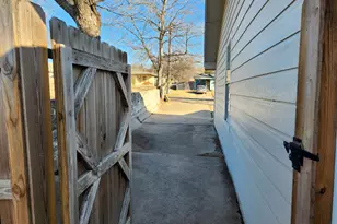 3000 Ray Wood Dr, Austin, TX 78704 - Photo 25