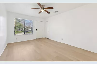 418 Sarah Street #B, San Marcos, TX 78666 - Photo 5