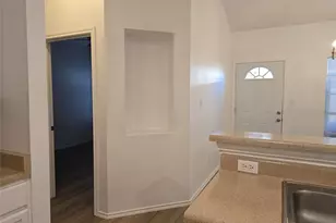 8701 Weiser Dr, Austin, TX 78729 - Photo 13