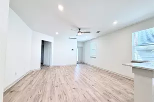 2000 Daleside Ln, Austin, TX 78754 - Photo 9