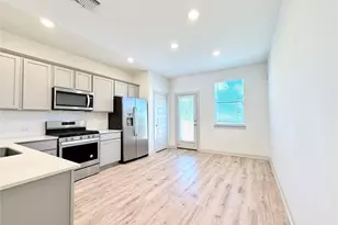 2000 Daleside Ln, Austin, TX 78754 - Photo 11