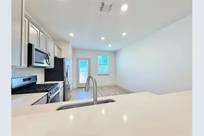 2000 Daleside Lane, Austin, TX 78754 - Photo 13