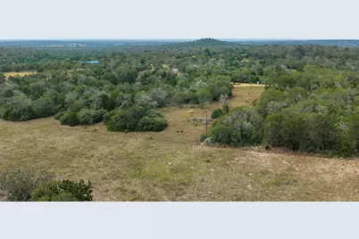 3301 Chuckwagon Road, Luling, TX 78648 - Photo 29