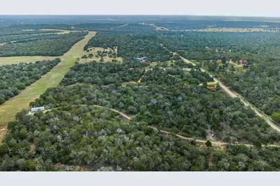 3301 Chuckwagon Road, Luling, TX 78648 - Photo 21