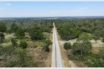 3301 Chuckwagon Road, Luling, TX 78648 - Photo 35