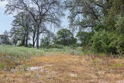 3301 Chuckwagon Road, Luling, TX 78648 - Photo 13