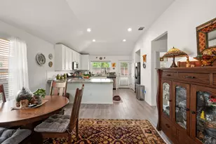 128 Riverhill Dr, Georgetown, TX 78628 - Photo 7