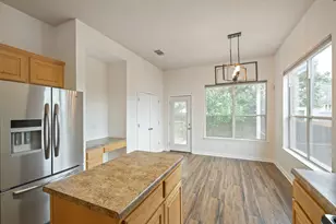 10013 Isle Royale Way, Austin, TX 78747 - Photo 15