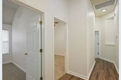 10013 Isle Royale Way, Austin, TX 78747 - Photo 5