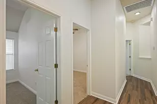 10013 Isle Royale Way, Austin, TX 78747 - Photo 5
