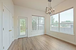 10013 Isle Royale Way, Austin, TX 78747 - Photo 9