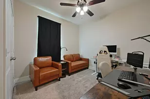 291 Jarbridge Dr, Kyle, TX 78640 - Photo 19