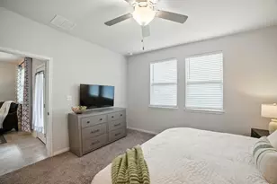 324 Mountain Valley St, Georgetown, TX 78628 - Photo 17