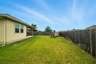 324 Mountain Valley St, Georgetown, TX 78628 - Photo 37