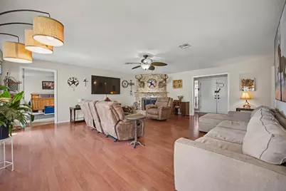 103 Oak Ridge Circle, Georgetown, TX 78628 - Photo 11