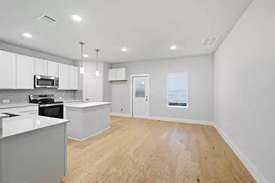 200 Quail Convey Drive, Jarrell, TX 76537 - Photo 17