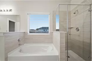 200 Quail Convey Dr, Jarrell, TX 76537 - Photo 25