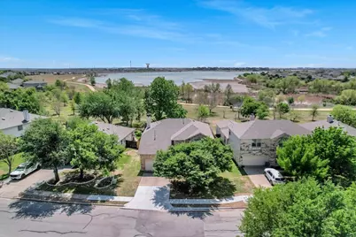 4029 Lake Edge Way, Pflugerville, TX 78660 - Photo 31