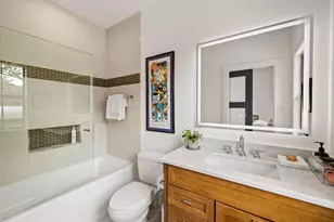 1005 Jewell St, Austin, TX 78704 - Photo 29