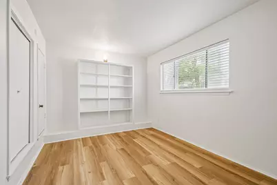 2413 Leon Street #104, Austin, TX 78705 - Photo 15