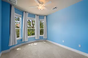 7704 Easy Wind Dr, Austin, TX 78757 - Photo 15