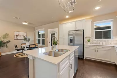 7704 Easy Wind Drive, Austin, TX 78757 - Photo 7