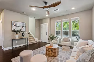 7704 Easy Wind Dr, Austin, TX 78757 - Photo 31