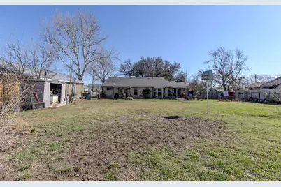 61 Family Circle, Hutto, TX 78634 - Photo 19