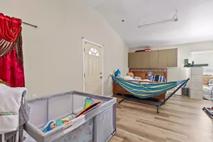 61 Family Cir, Hutto, TX 78634 - Photo 25