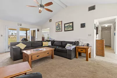 61 Family Circle, Hutto, TX 78634 - Photo 7