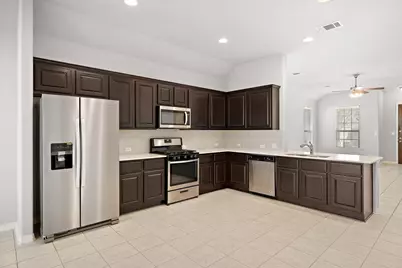 913 Centerra Hills Circle, Round Rock, TX 78665 - Photo 9