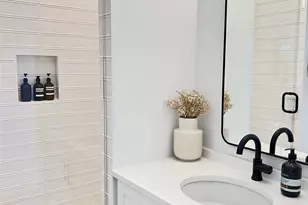 7809 Mullen Dr, Austin, TX 78757 - Photo 11