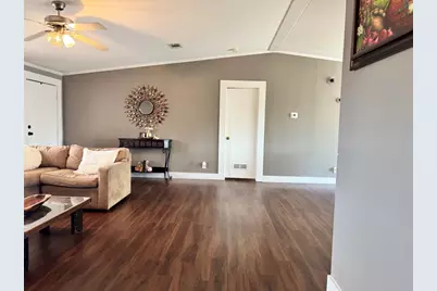 179 Sierra Rosa Drive, Cedar Creek, TX 78612 - Photo 5