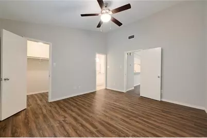 3839 SE Dry Creek Drive #244, Austin, TX 78731 - Photo 9