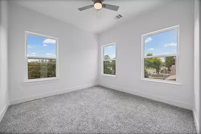7310 Carver Avenue #2, Austin, TX 78752 - Photo 11