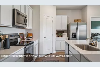208 Southridge Trail, Marble Falls, TX 78654 - Photo 5
