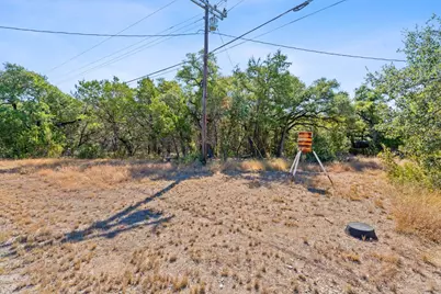 8409 Appaloosa Run, Austin, TX 78737 - Photo 15